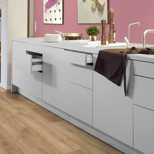 ДУБ ГОРНЫЙ ПРИРОДНЫЙ ЛАМИНАТ  KRONOTEX  MAMMUT PLUS ламинат для пола